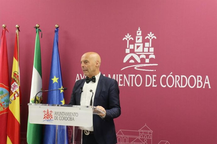 El portavoz socialista en el Ayuntamiento de Córdoba, Antonio Hurtado.