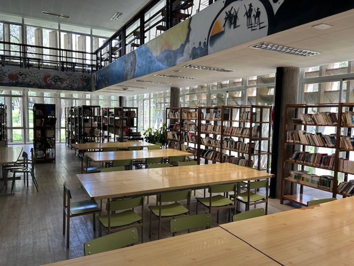 Biblioteca de la IES Universidad Laboral de Málaga