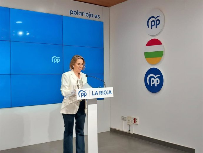 La secretaria general del PP, Cuca Gamarra, en Logroño