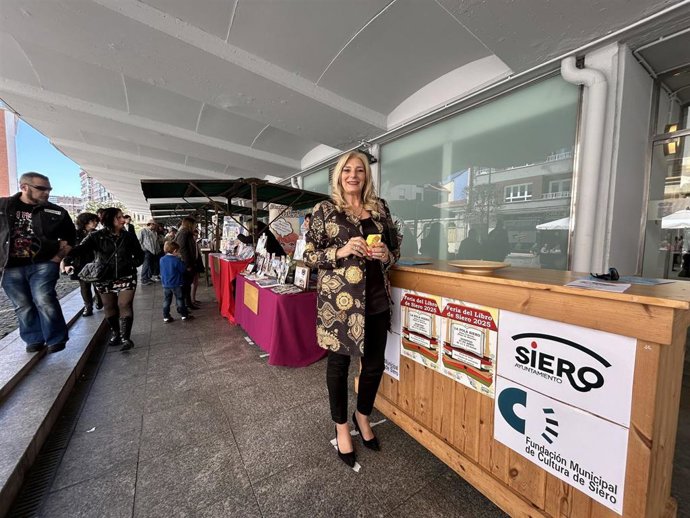 La concejala de Cultura, Recursos Humanos y Policía Local, Aurora Cienfuegos