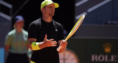 Tenis