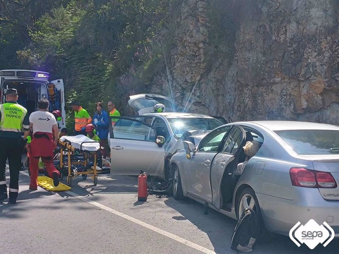 Accidente de tráfico en Belmonte de Miranda.