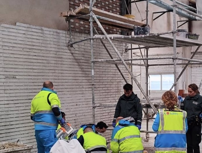 Archivo - Accidente laboral en Madrid