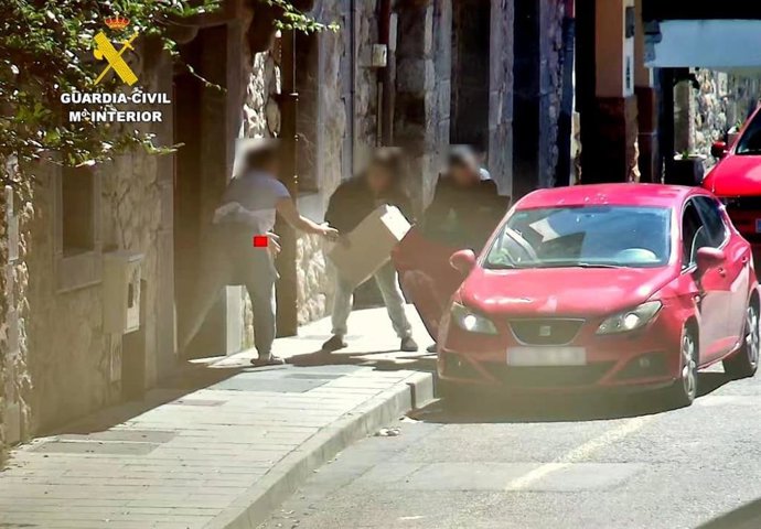 Parte del grupo criminal captado en un robo