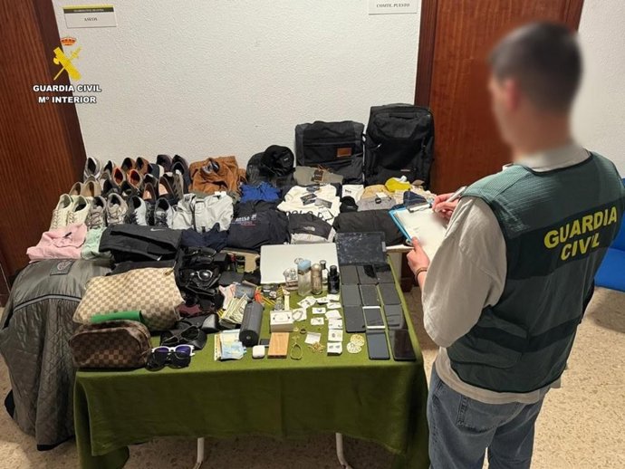 Dos detenidos acusados de cometer 84 robos con fuerza en viviendas de Xàbia (Alicante)