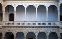 La Universidad de Granada suspende las clases por el apagón y las retomará con "normalidad" si se restablece el servicio