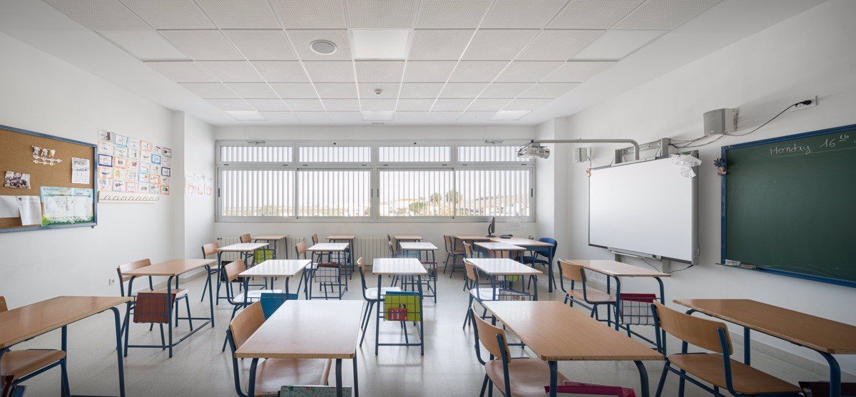 Los centros educativos de Extremadura permanecerán abiertos este martes, pero sin actividad lectiva