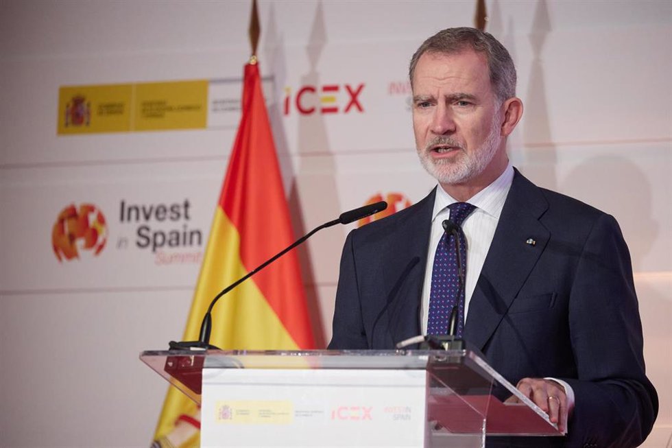 El Rey Felipe VI inaugura el Foro Internacional 'Invest in Spain Summit', en el Casino de Madrid, a 28 de abril de 2025, en Madrid (España).