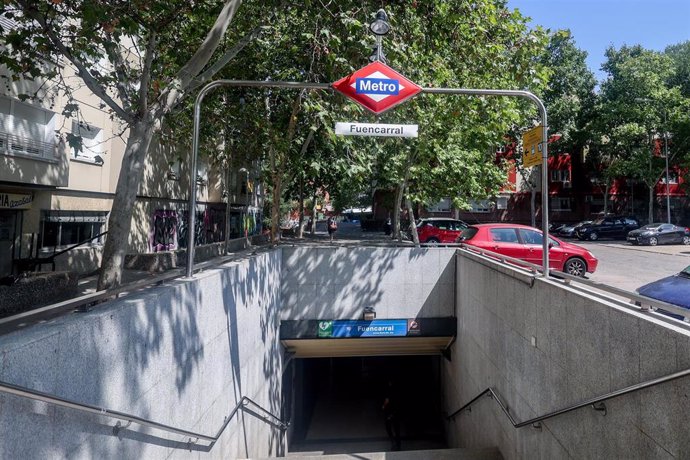 Archivo - Estación de metro de Fuencarral, durante las obras de la línea 10 de Metro entre las estaciones de Chamartín y Fuencarral, a 10 de agosto de 2024, en Madrid (España). Dichos trabajos obligarán a interrumpir del 10 al 18 de agosto el servicio en 