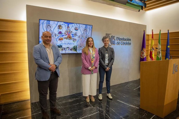 (Desde Izda.) Gabriel Duque, Celia Valverde Y María José Romero, En La Presentación De La Romería De La Divina Pastora De Villaralto.