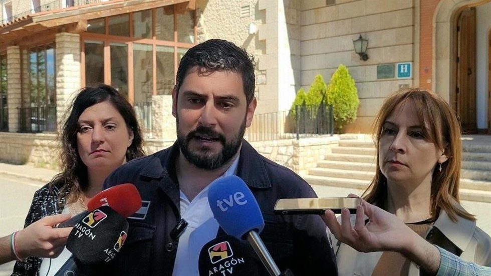 El portavoz de Vox, Alejandro Nolasco, quiere conocer qué pasó en la supuesta fiesta de  Ábalos en el Parador de Teruel.