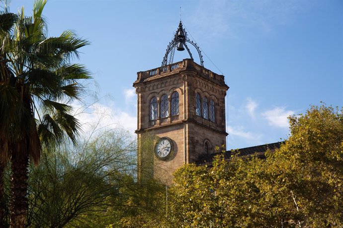 Archivo - L'edifici històric de la Universitat de Barcelona