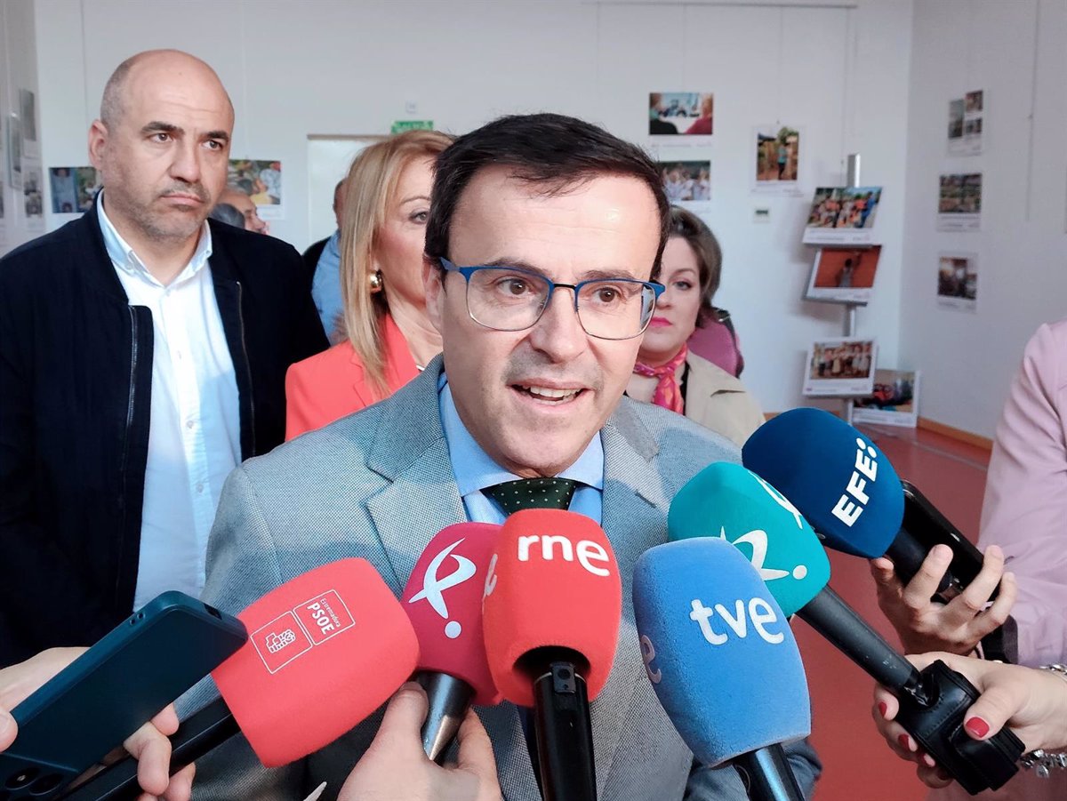 Gallardo valora la  eficacia  del Gobierno y lamenta que la Junta deje en él  toda la responsabilidad 