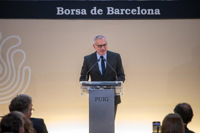 Archivo - El presidente y consejero delegado de Puig, Marc Puig, interviene durante el toque de campana de la empresa Puig en su salida a Bolsa, en la Bolsa de Barcelona, a 3 de mayo de 2024, en Barcelona, Cataluña (España)