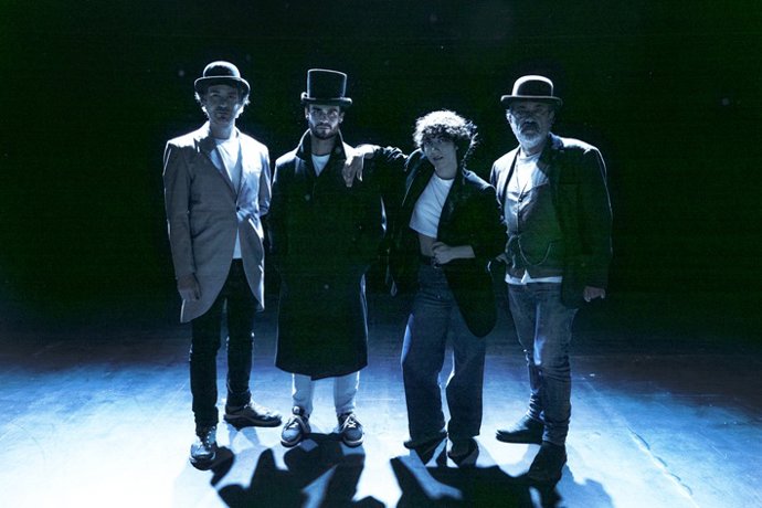 Archivo - La Sala Russafa de València acoge, del 1 al 11 de mayo, el estreno absoluto de 'Afectuosamente suyo, Jack el Destripador', el nuevo espectáculo de Yapadú Produccions.