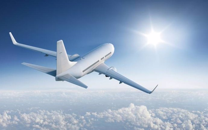 Los aviones ya existentes podrían implemantar una tecnología de enfriamiento del planeta por geoingeniería solar