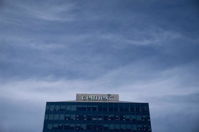 Archivo - Façana de la seu de Cellnex Telecom