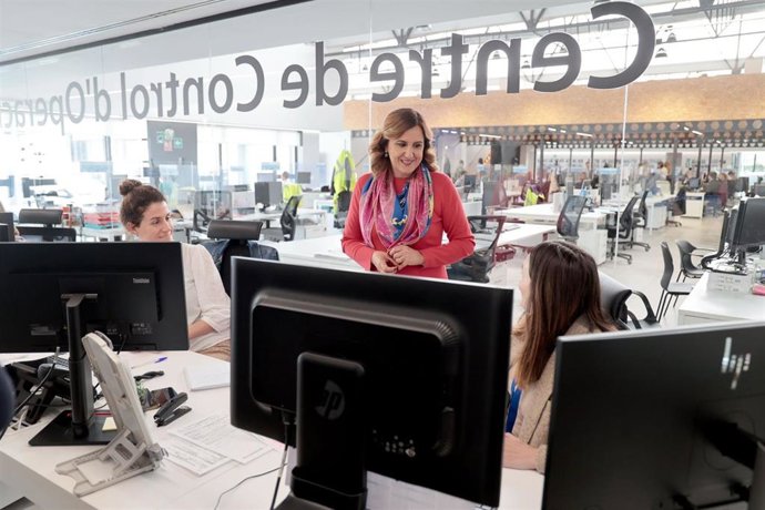 La alcaldesa, María José Catalá, visita Emivasa