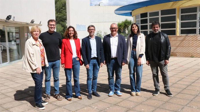 Los alcaldes de MÉS per Mallorca asisten a la Asamblea de Alcaldes de la isla.