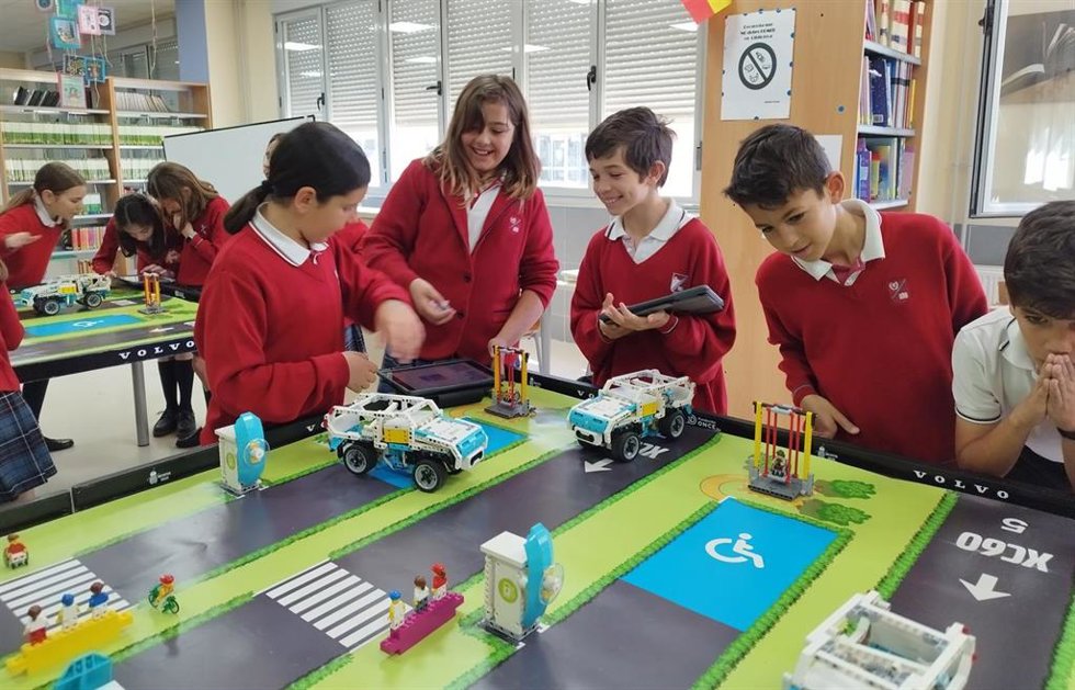 Arranca una nueva edición de la Iniciativa Volvo con el lema La movilidad del futuro empieza en las aulas