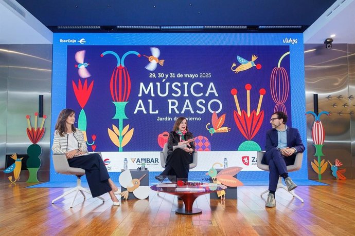 Presentación de Música al Raso