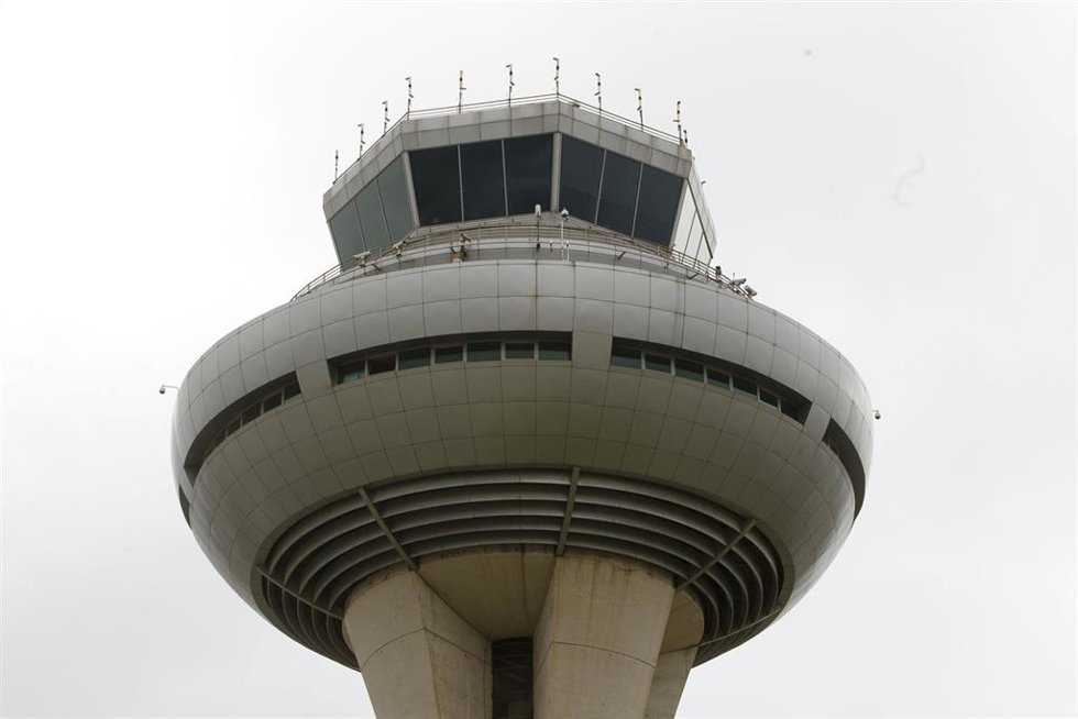 Archivo - Torre De Control, Controladores Aéreos