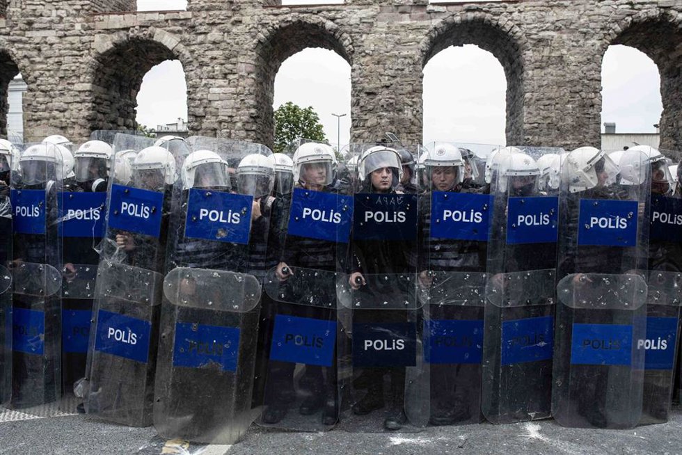 Archivo - Imagen de archivo de la Policía de Turquía durante una manifestación. 