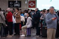 Carmona (Rodalies) admet una oferta "molt limitada" de trens que es recuperarà aquest dimecres
