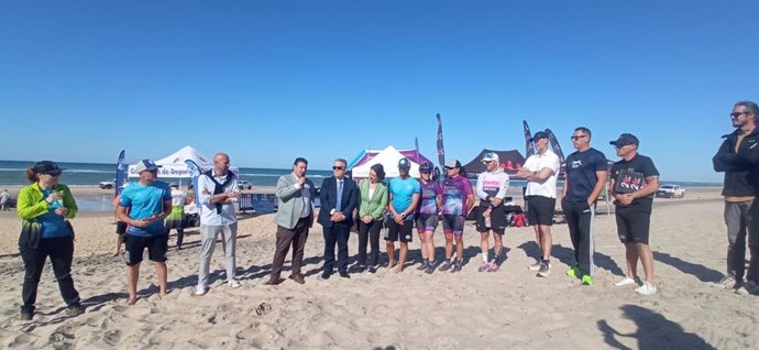 Celebración del evento 'Abracemos el Mar'.