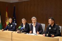 Policía Local y Bomberos realizan un centenar de intervenciones en Marbella (Málaga) durante el apagón