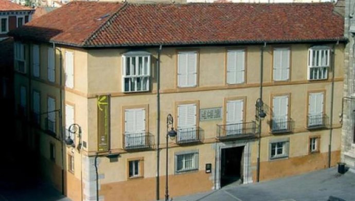 Fundación Sierra Pambley (León), que acogerá el  II Ciclo de Conferencias-Debate ‘Crisis Ecosocial y Decrecimiento' organizado por la ULE