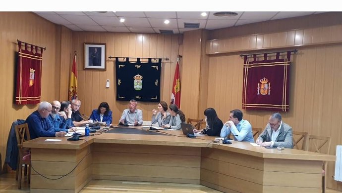 El 'Golf' de Aldemayor pagará 'a escote' 400.000 euros de un pista polideportiva tras desmarcarse el Ayuntamiento .