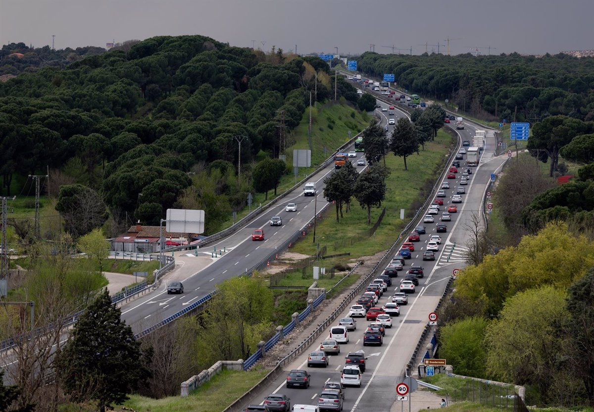 La DGT prevé casi 1,5 millones de desplazamientos por carretera en la Comunidad durante el puente de mayo