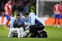 Mendy y Alaba se rompen y debilitan al Real Madrid para el final de temporada