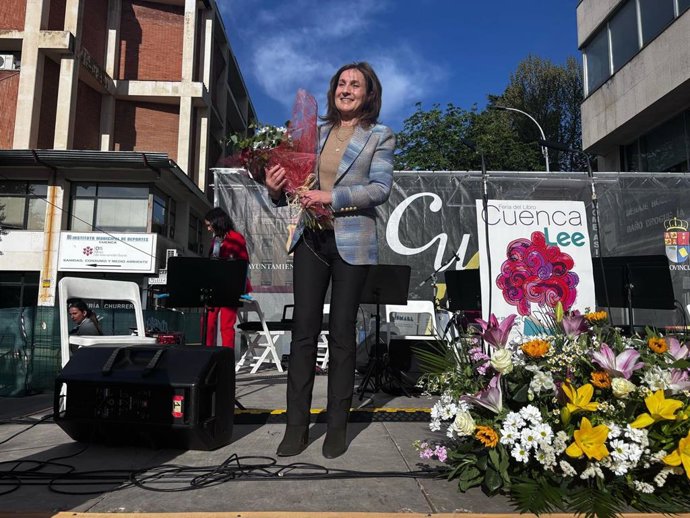 La escritora Paloma Sánchez-Garnica durante la inauguración de la Feria del Libro de Cuenca.
