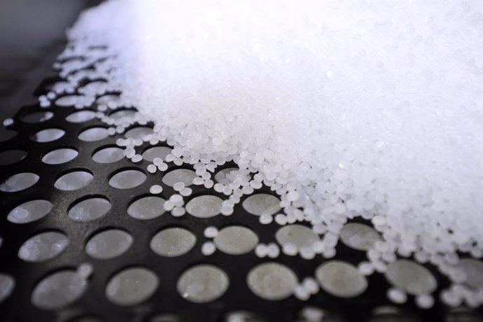 Henkel and Synthomer partner to cut carbon emissions in adhesives. Henkel AG & Co. KGaA