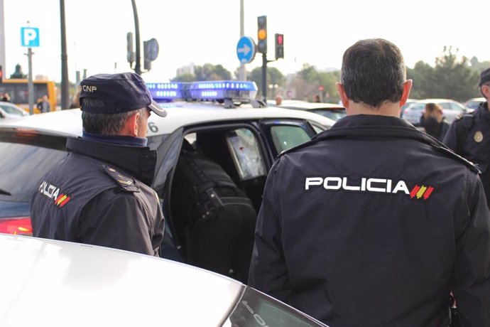 Archivo - Agentes de la Policía Nacional en imagen de archivo. 