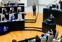 F1, medallas, Carabante cuestionado y hasta el Valle de los Caídos, en el Pleno de Cibeles tras el gran apagón