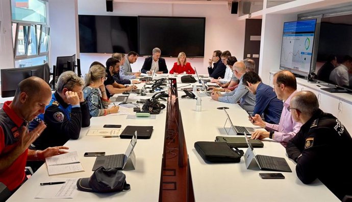 Reunión del Comité Asesor de Emergencias con motivo del apagón eléctrico.