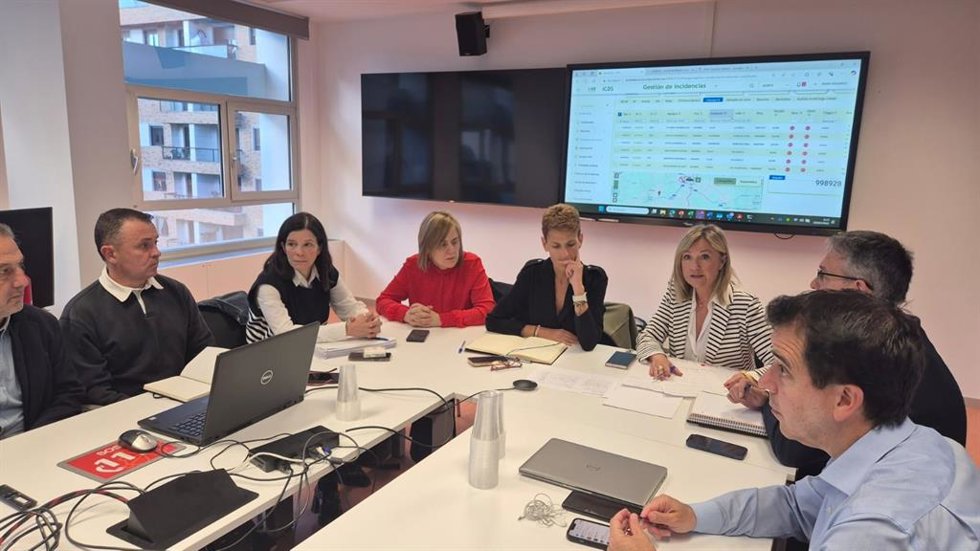 Reuníon del gabinete de crisis activado por el Gobierno de Navarra para afrontar el apagón eléctrico.