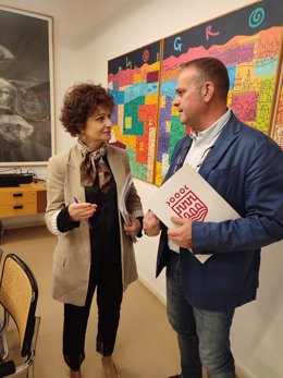 La portavoz del Ejecutivo municipal, Celia Sanz, y el concejal de Administración Pública, Francisco Iglesias, informan sobre los asuntos aprobados en la Junta de Gobierno Local