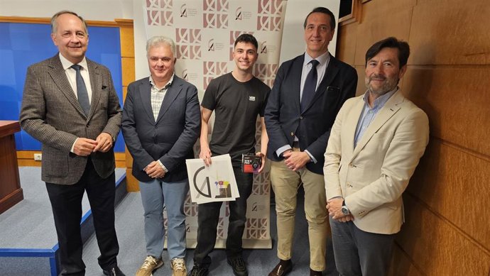 La Asociación de Artes Gráficas de La Rioja celebra su patrón en un acto de compromiso empresarial con la FP