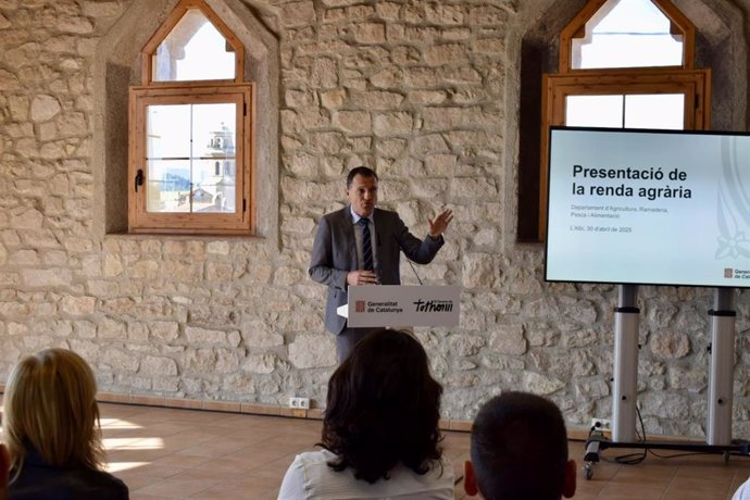 El conseller de Agricultura , Ganadería, Pesca y Alimnetación de la Generalitat, Òscar Ordeig.