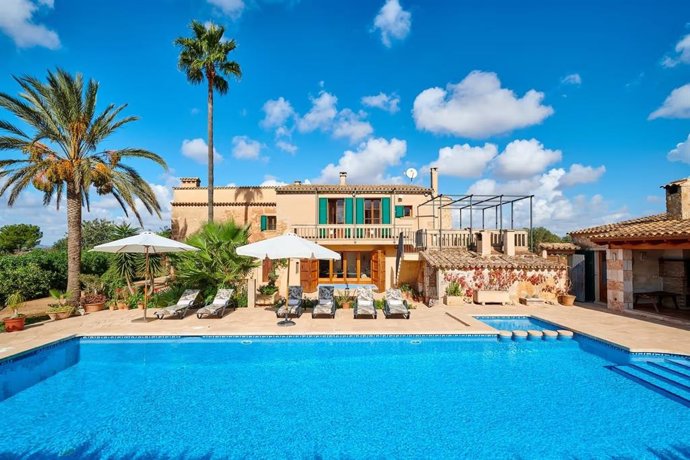 Holidu adquiere el portal de reservas Finca Mallorca.