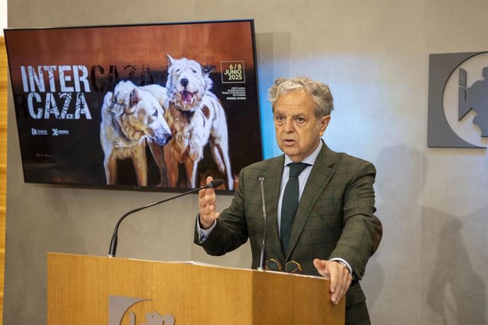 Fuentes ha hecho balance de la actuación ante el apagón tras presentar el cartel de la nueva edición de Intercaza.