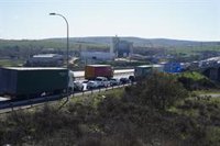 Transportistas de CyL avisan de que las restricciones en Madrid les perjudicarán: "Es un doble apagón"