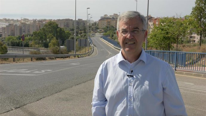 Archivo - El alcalde de Estepona, José María García Urbano, en una imagen de archivo.