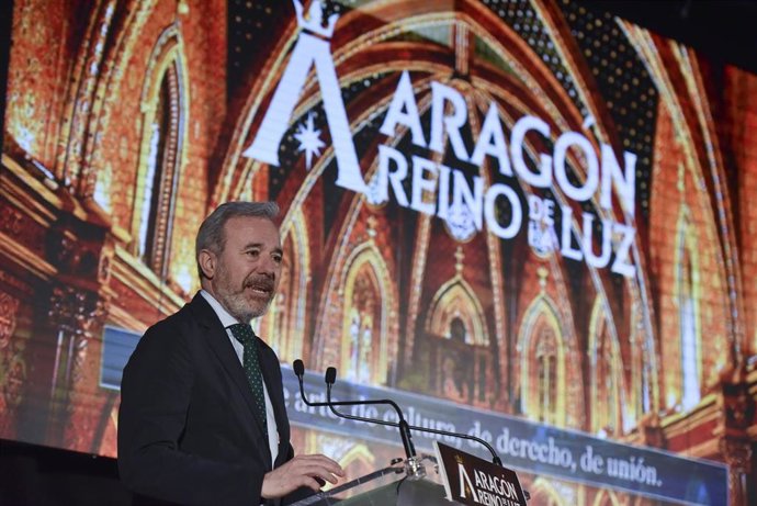 El presidente del Gobierno de Aragón, Jorge Azcón, presenta el proyecto 'Aragón, reino de la luz'.