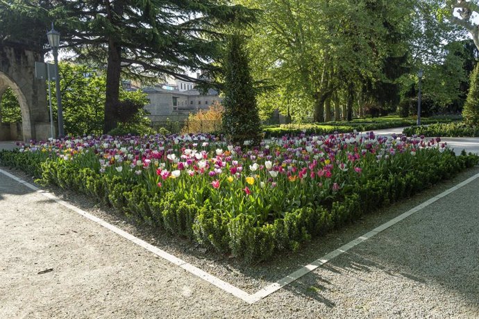 Imagen de los jardines de la Taconera
