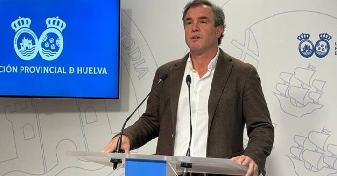 El portavoz del PSOE en la Diputación de Huelva, Rubén Rodríguez.
